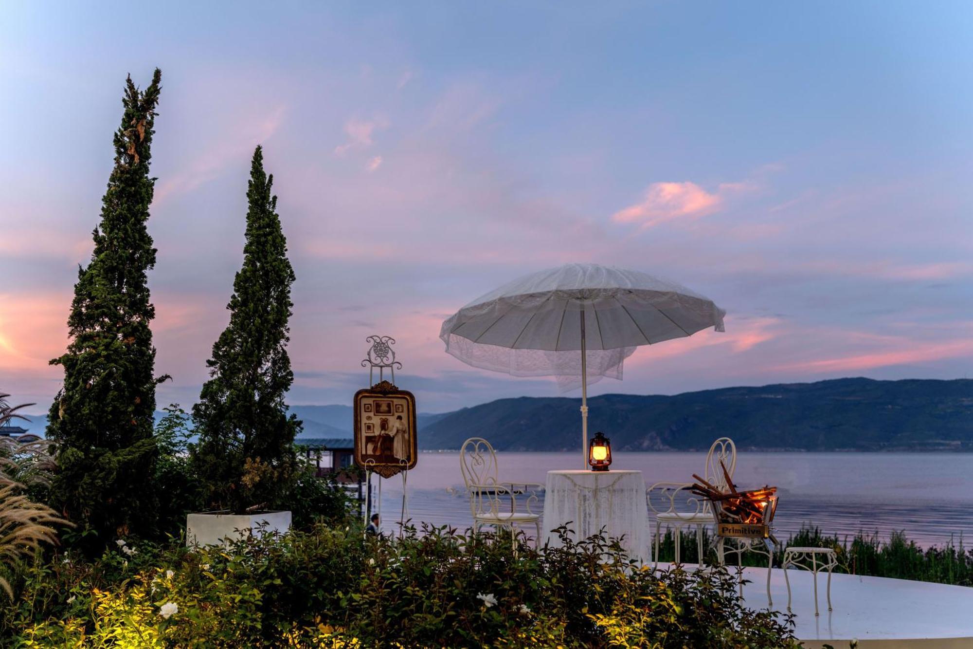 Dali Nest Secret Garden Lake View Inn Exterior foto