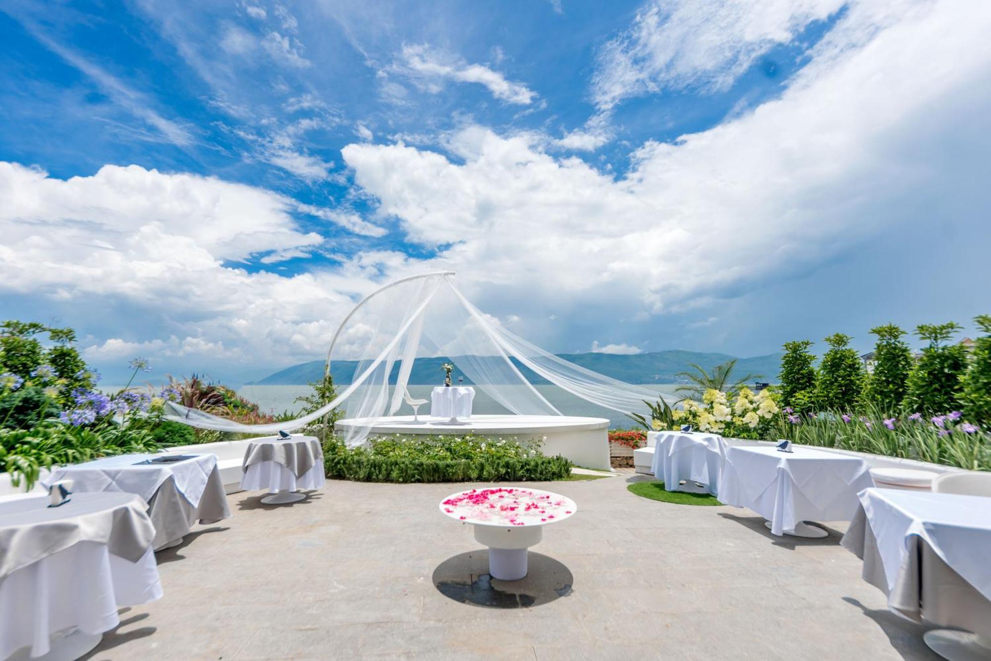 Dali Nest Secret Garden Lake View Inn Exterior foto